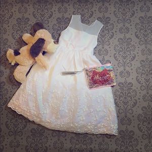 Kids - Sz 8 - White Dress - Flower Girl, Easter